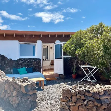 Cozy Boho House In דירה *