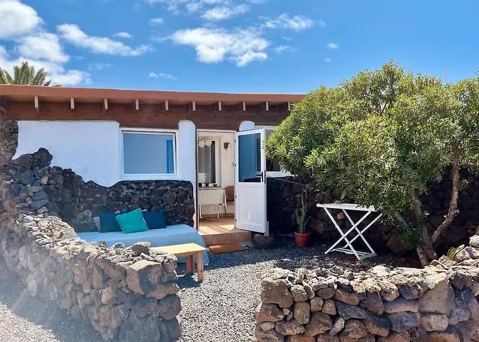 Cozy Boho House In דירה *